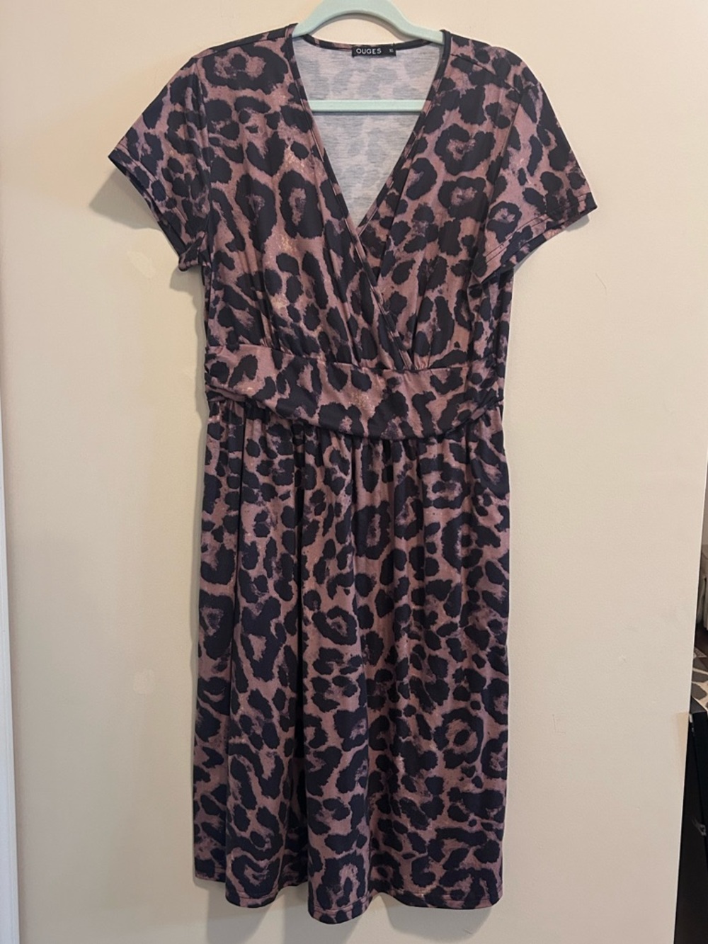 Mauve & Black Leopard‎ Print Midi Wrap Dress